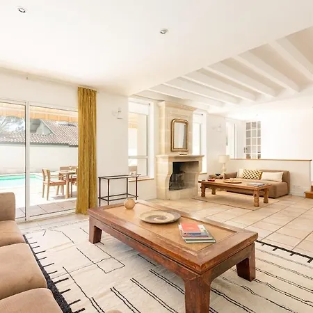 Chiberta Villa *